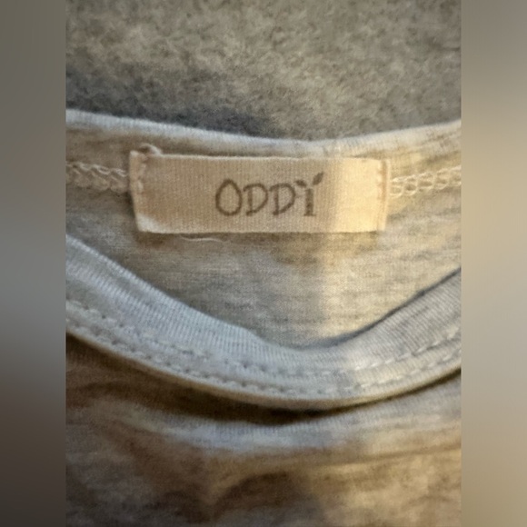 ODDY gray long balloon sleeve top size M - Picture 4 of 9